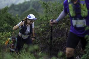 BIB: 2198
                            <button type="button" onclick="openModal(24762103)" class="btn btn-primary btn-sm float-right btn-popup" data-toggle="modal" data-target=".modal-high-quality">
                        <i class="fas fa-shopping-cart"></i> Add to Cart
                    </button>
                                            <button type="button" onclick="isThisMe(24762103, true)" class="btn btn-success btn-sm float-right btn-popup btn-isme hidden" data-toggle="tooltip" data-placement="bottom" title="นี่คือรูปของคุณใช่ไหม คลิกที่นี่เพื่อเอาเข้าอัลบั้ม">
                        <i class="fas fa-plus"></i> Add to album
                    </button>
                    <button type="button" onclick="isThisMe(24762103, false)" class="btn btn-warning btn-sm float-right btn-popup btn-isnotme hidden">
                        <i class="fas fa-ban"></i> Remove from album
                    </button>